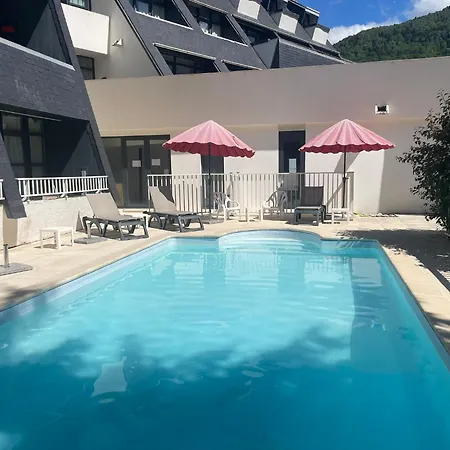 Appartement T2 Classe 3 Etoiles Coeur De Village Et Piscine Ext *
