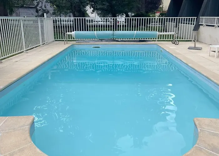 Апартаменты T2 Classe 3 Etoiles Coeur De Village Et Piscine Ext Сен-Лари-Сулан